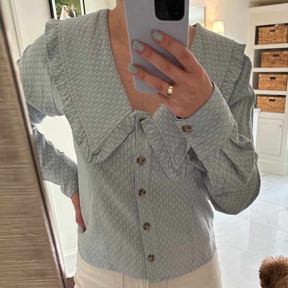 Line & Dot top